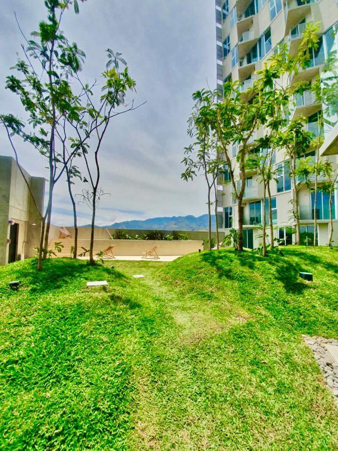 Comodo Y Elegante Apartamento En Fabuloso Condo! San Jose  Exterior photo